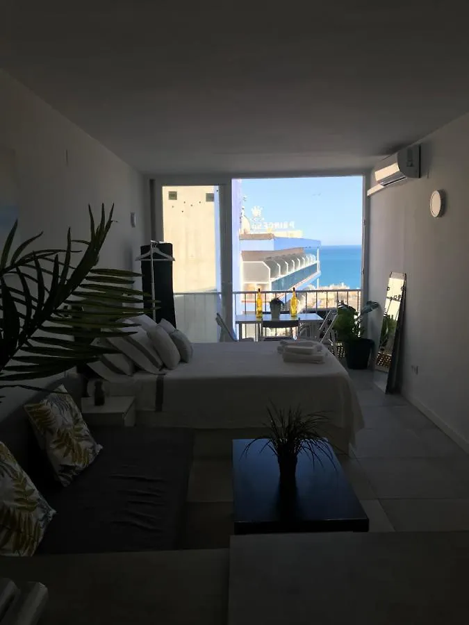 Apartamento En Playa La Carihuela Torremolinos Cascada Summer Apartment 0*,